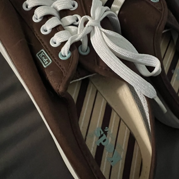 Keds slide on tennis shoes - Picture 2 of 4